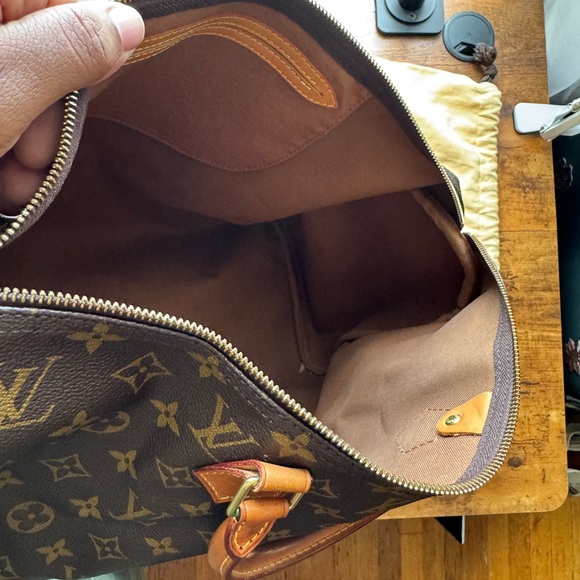 Louis Vuitton Speedy 40 - Brown Monogram Canvas Bag - Picture 8 of 10